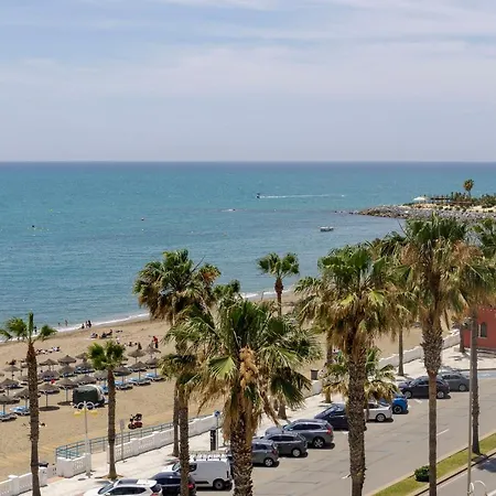 First Line Sea Views With Pool And Free Parking *
